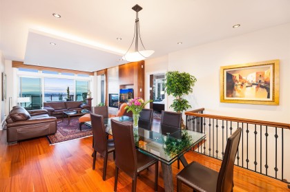 Photo 6 at 101 - 2535 Garden Court, Whitby Estates, West Vancouver