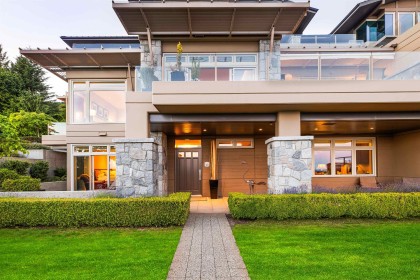 Photo 38 at 101 - 2535 Garden Court, Whitby Estates, West Vancouver