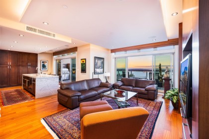 Photo 10 at 101 - 2535 Garden Court, Whitby Estates, West Vancouver