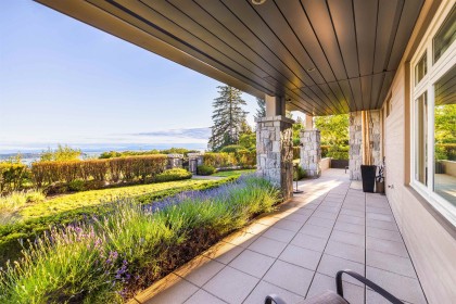Photo 33 at 101 - 2535 Garden Court, Whitby Estates, West Vancouver