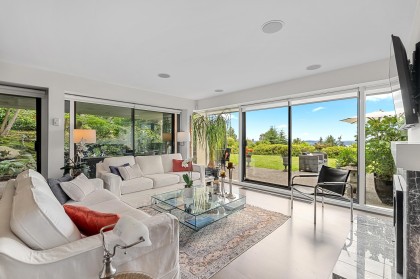 Photo 13 at 47 - 2202 Folkestone Way, Panorama Village, West Vancouver