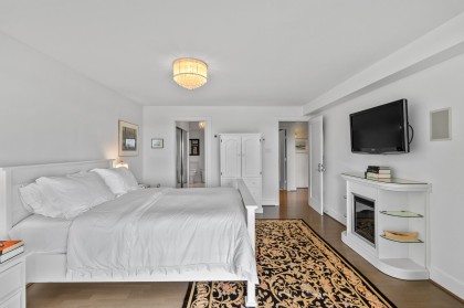 Photo 17 at 47 - 2202 Folkestone Way, Panorama Village, West Vancouver