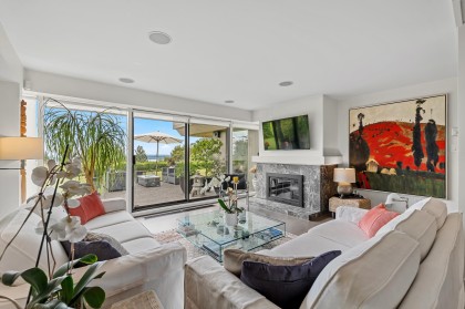 Photo 11 at 47 - 2202 Folkestone Way, Panorama Village, West Vancouver