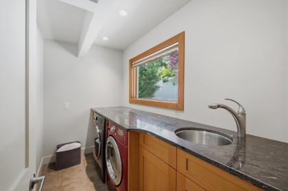 Photo 22 at 820 Younette Drive, Sentinel Hill, West Vancouver