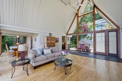 Photo 3 at 820 Younette Drive, Sentinel Hill, West Vancouver