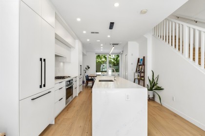Photo 5 at 129 - 649 E 3rd Street, Lower Lonsdale, North Vancouver