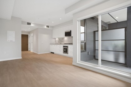 Photo 1 at 516 - 110 E 17th Street, Central Lonsdale, North Vancouver