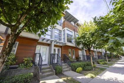 Photo 8 at 35 - 638 W 6th Avenue, Fairview VW, Vancouver West