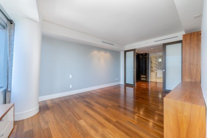 Photo 14 at 3904 - 667 Howe Street, Downtown VW, Vancouver West