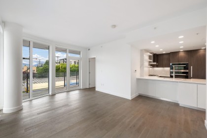Photo 3 at 301 - 2888 Arbutus Street, Kitsilano, Vancouver West