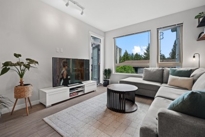 Photo 1 at 315 - 2651 Library Lane, Lynn Valley, North Vancouver