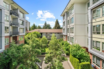 Photo 31 at 315 - 2651 Library Lane, Lynn Valley, North Vancouver