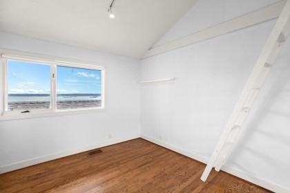 Photo 30 at 2370 Queens Avenue, Queens, West Vancouver