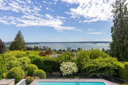 Photo 37 at 2370 Queens Avenue, Queens, West Vancouver