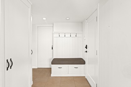 Photo 11 at 2370 Queens Avenue, Queens, West Vancouver