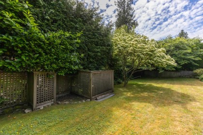 Photo 35 at 2370 Queens Avenue, Queens, West Vancouver