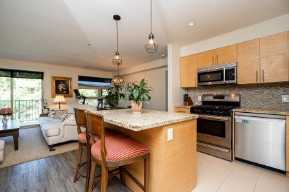 Photo 7 at 206 - 2832 Capilano Road, Capilano NV, North Vancouver