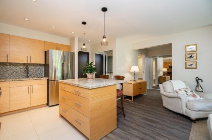 Photo 11 at 206 - 2832 Capilano Road, Capilano NV, North Vancouver