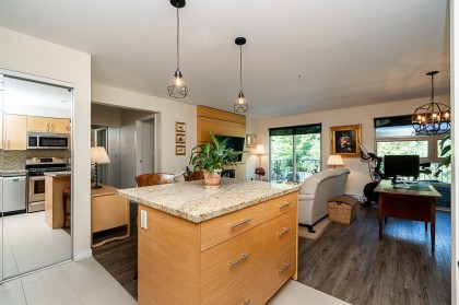 Photo 8 at 206 - 2832 Capilano Road, Capilano NV, North Vancouver