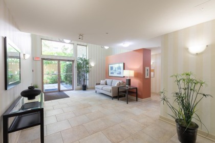 Photo 27 at 306 - 2271 Bellevue Avenue, Dundarave, West Vancouver