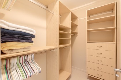 Photo 17 at 306 - 2271 Bellevue Avenue, Dundarave, West Vancouver