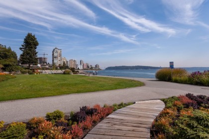 Photo 32 at 306 - 2271 Bellevue Avenue, Dundarave, West Vancouver