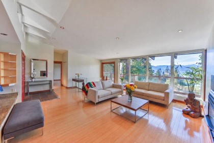 Photo 6 at 170 Highview Place, Lions Bay, West Vancouver