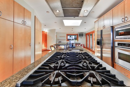 Photo 3 at 170 Highview Place, Lions Bay, West Vancouver