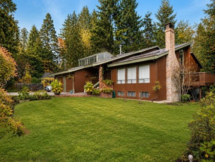 Photo 2 at 1498 Chamberlain Drive, Lynn Valley, North Vancouver