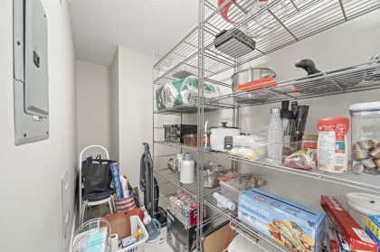 Photo 7 at 306 - 583 Beach Crescent, Yaletown, Vancouver West
