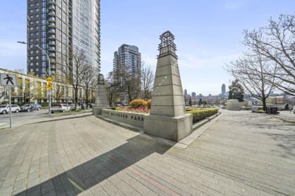 Photo 24 at 306 - 583 Beach Crescent, Yaletown, Vancouver West