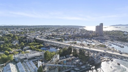 Photo 15 at 306 - 583 Beach Crescent, Yaletown, Vancouver West