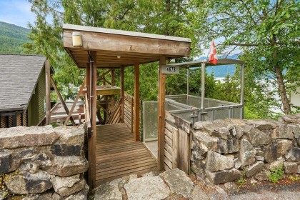 Photo 4 at 4678 Eastridge Road, Deep Cove, North Vancouver