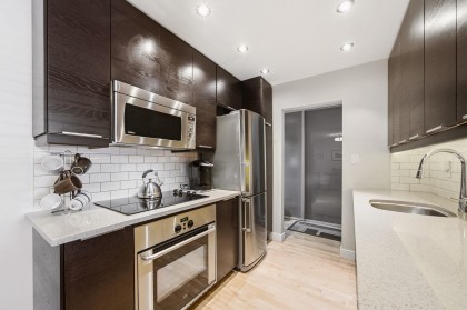 Photo 7 at 101 - 123 E 19th Street, Central Lonsdale, North Vancouver
