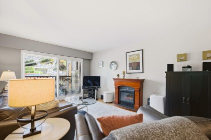 Photo 3 at 101 - 123 E 19th Street, Central Lonsdale, North Vancouver