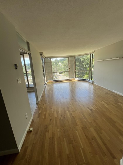 Photo 4 at 306 - 1327 E Keith Road, Lynnmour, North Vancouver