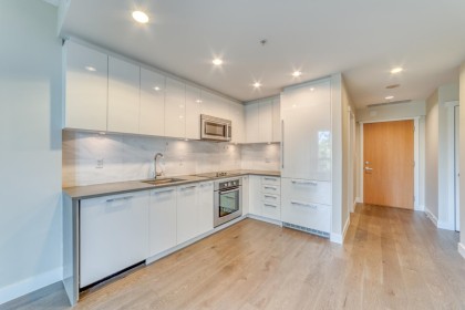 Photo 4 at 506 - 5728 Berton Avenue, University VW, Vancouver West