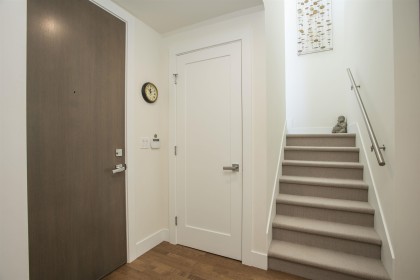 Photo 16 at 300 - 2432 Haywood Avenue, Dundarave, West Vancouver