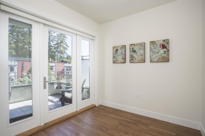 Photo 9 at 300 - 2432 Haywood Avenue, Dundarave, West Vancouver