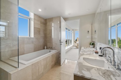 Photo 16 at 1003 - 5955 Balsam Street, Kerrisdale, Vancouver West