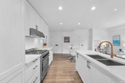 Photo 14 at 469 W 63rd Avenue, Marpole, Vancouver West
