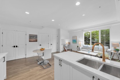 Photo 15 at 469 W 63rd Avenue, Marpole, Vancouver West