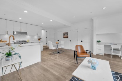 Photo 4 at 469 W 63rd Avenue, Marpole, Vancouver West