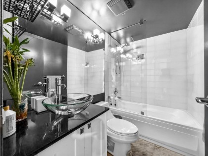 Photo 12 at 708 - 1050 Burrard Street, Downtown VW, Vancouver West