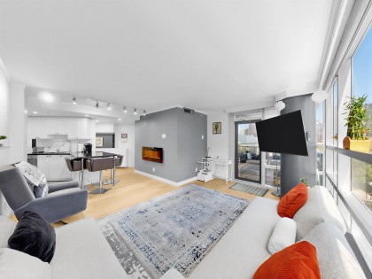 Photo 4 at 708 - 1050 Burrard Street, Downtown VW, Vancouver West