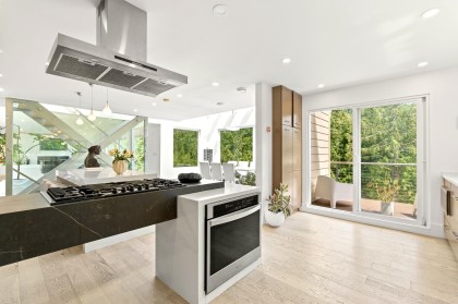 Photo 18 at 6236 Summit Avenue, Gleneagles, West Vancouver