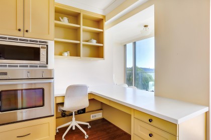 Photo 9 at 107 - 150 24 Street, Dundarave, West Vancouver