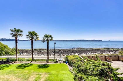 Photo 19 at 107 - 150 24 Street, Dundarave, West Vancouver