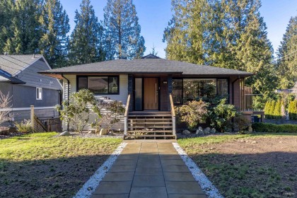 Photo 2 at 4491 Primrose Lane, Canyon Heights NV, North Vancouver