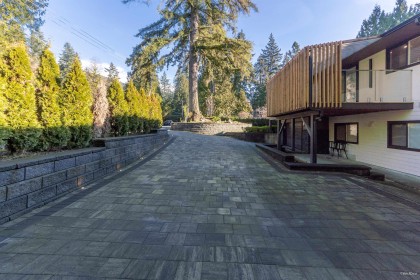 Photo 5 at 4491 Primrose Lane, Canyon Heights NV, North Vancouver